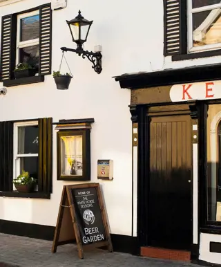 Kenny's Bar in Lahinch